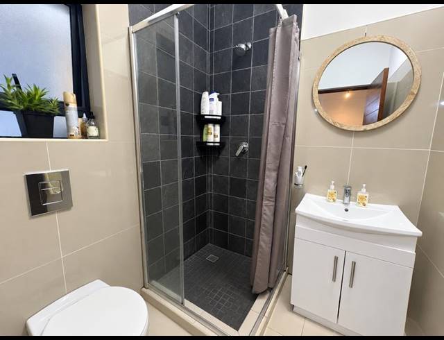 1 BEDROOM PROPERTY TO RENT IN UMHLANGA RIDGE